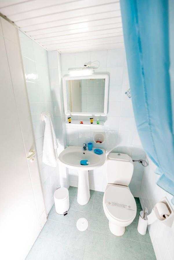 הרסוניסוס Helen Suites מראה חיצוני תמונה